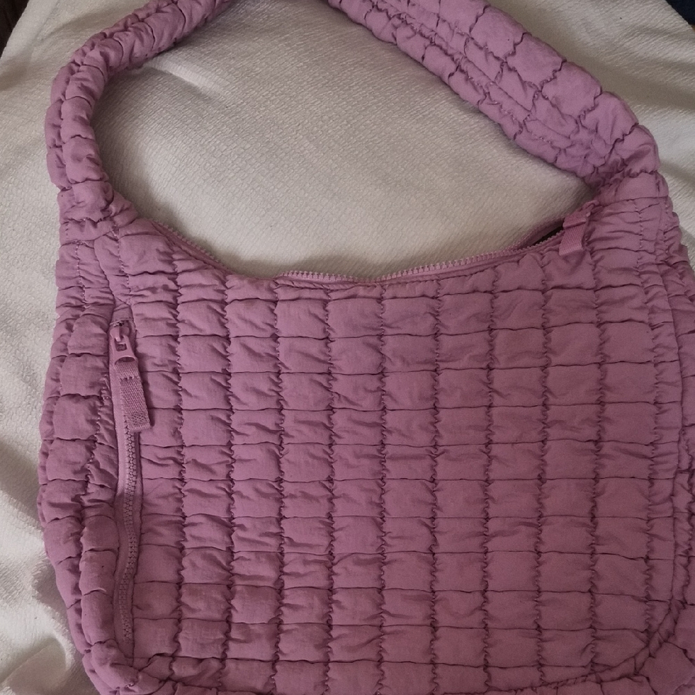 Elegant Mauve Quilted Shoulder Bag